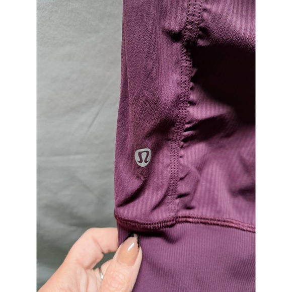 Lululemon Plum Flux Crop joggers leggings pockets 2 - Picture 6 of 6